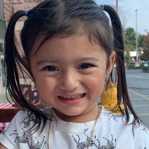 Meet your Posher, Victoria